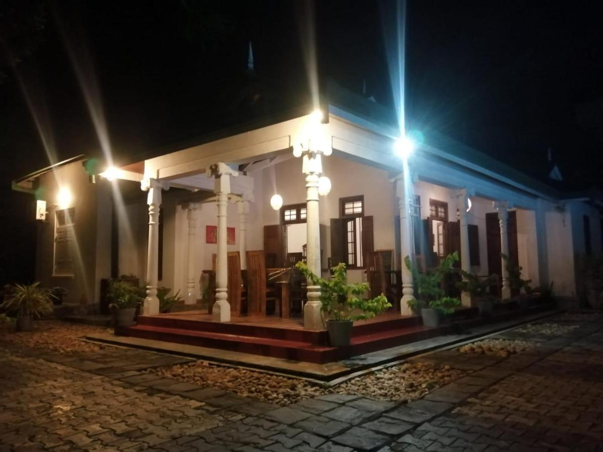 Tranquility Guest House Hikkaduwa Kültér fotó