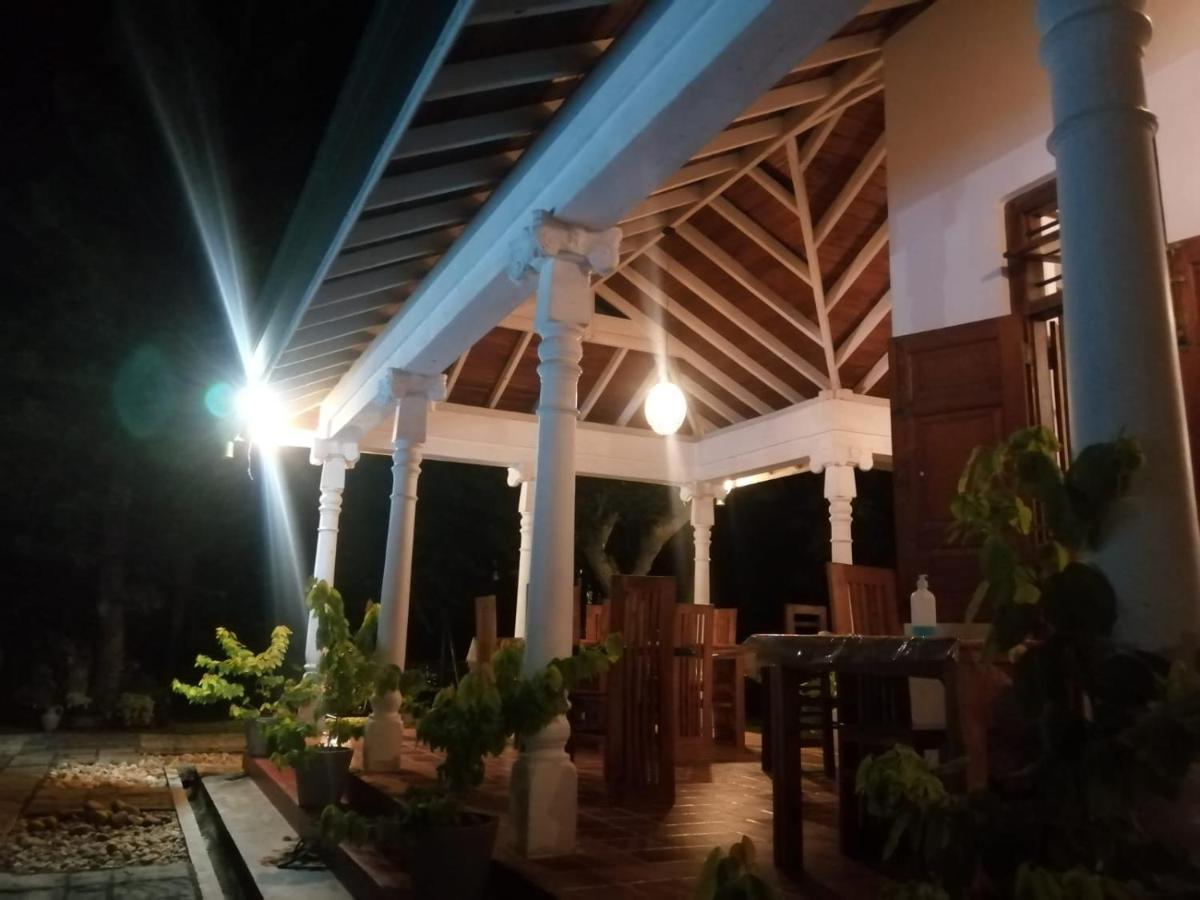 Tranquility Guest House Hikkaduwa Kültér fotó