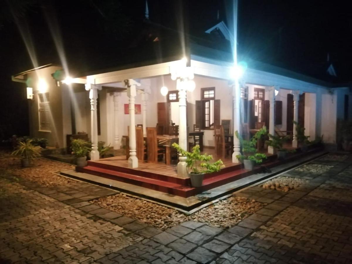Tranquility Guest House Hikkaduwa Kültér fotó