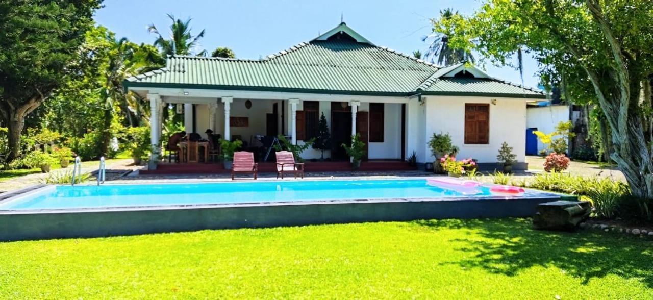 Tranquility Guest House Hikkaduwa Kültér fotó