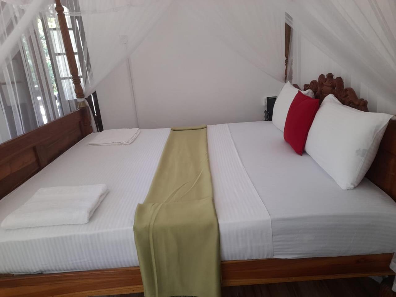 Tranquility Guest House Hikkaduwa Kültér fotó