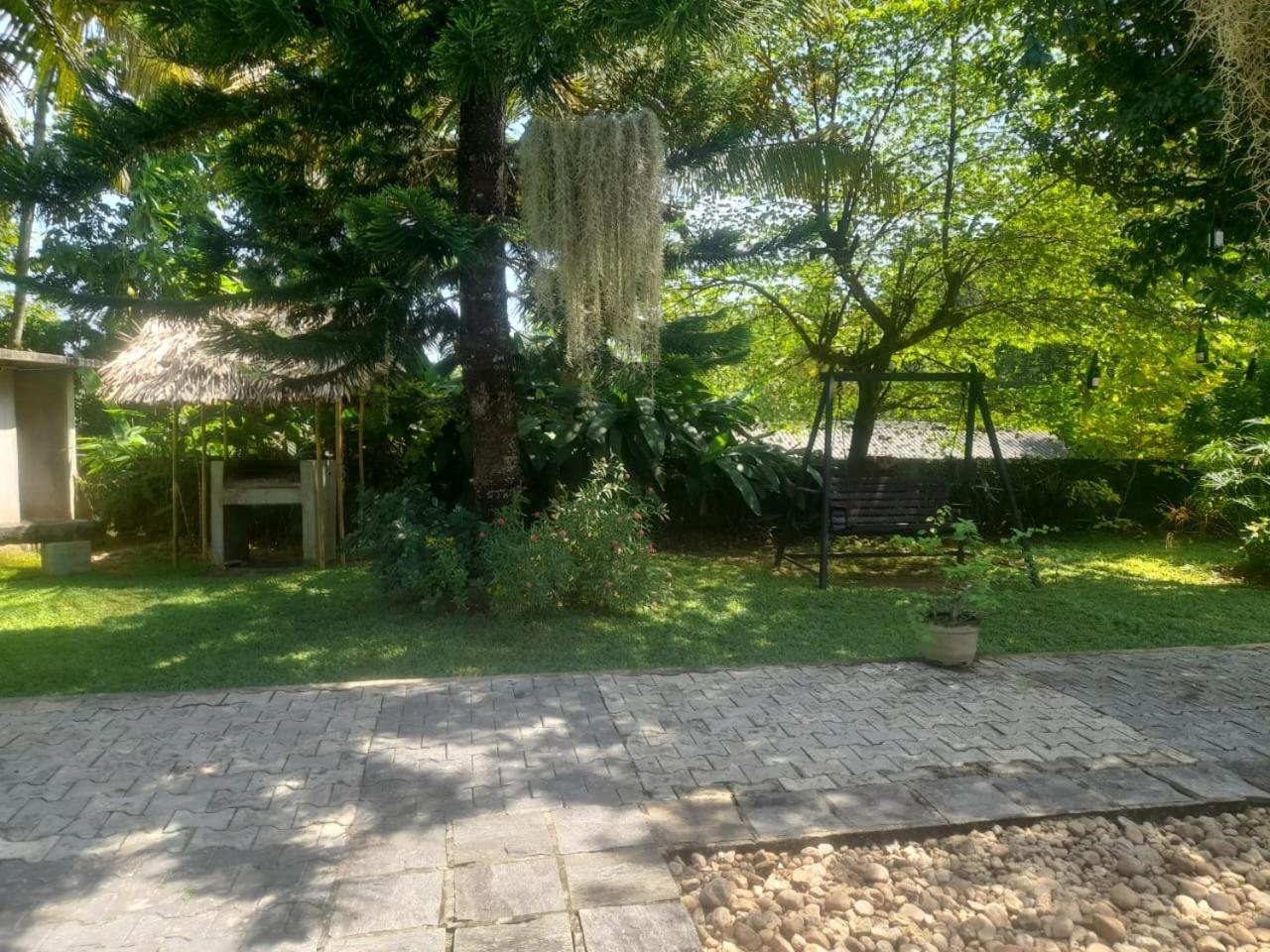 Tranquility Guest House Hikkaduwa Kültér fotó