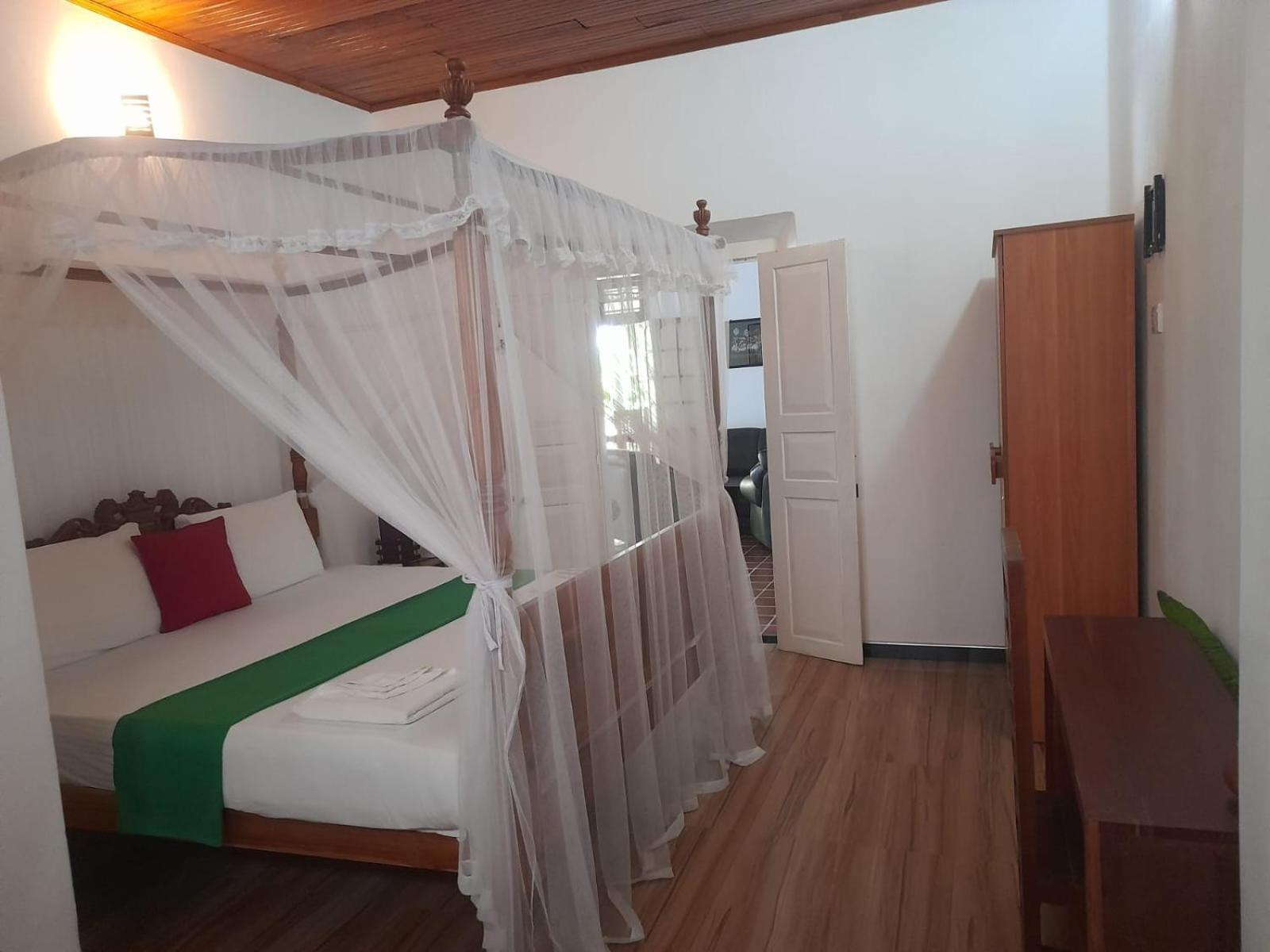 Tranquility Guest House Hikkaduwa Kültér fotó