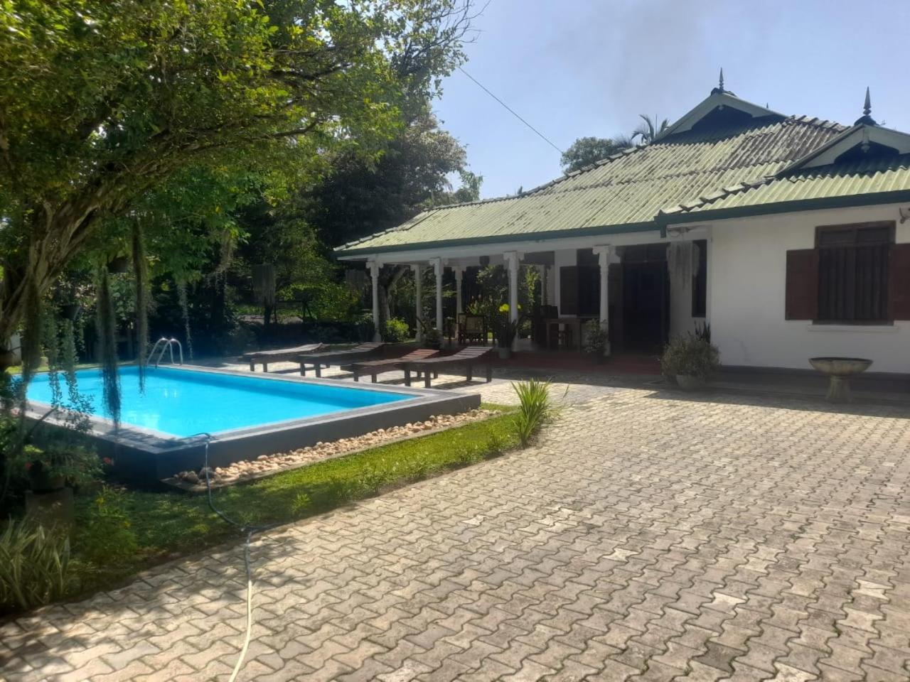 Tranquility Guest House Hikkaduwa Kültér fotó