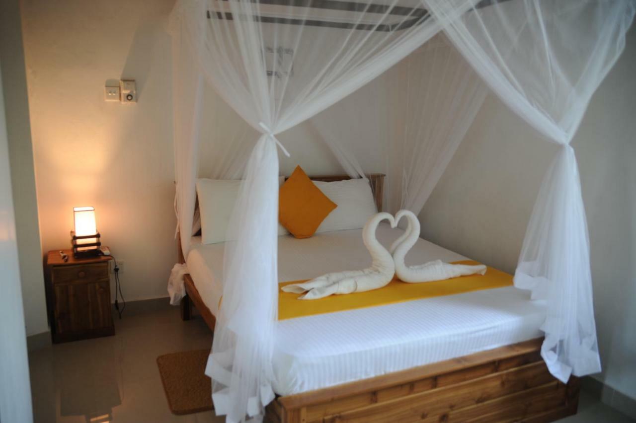 Tranquility Guest House Hikkaduwa Kültér fotó