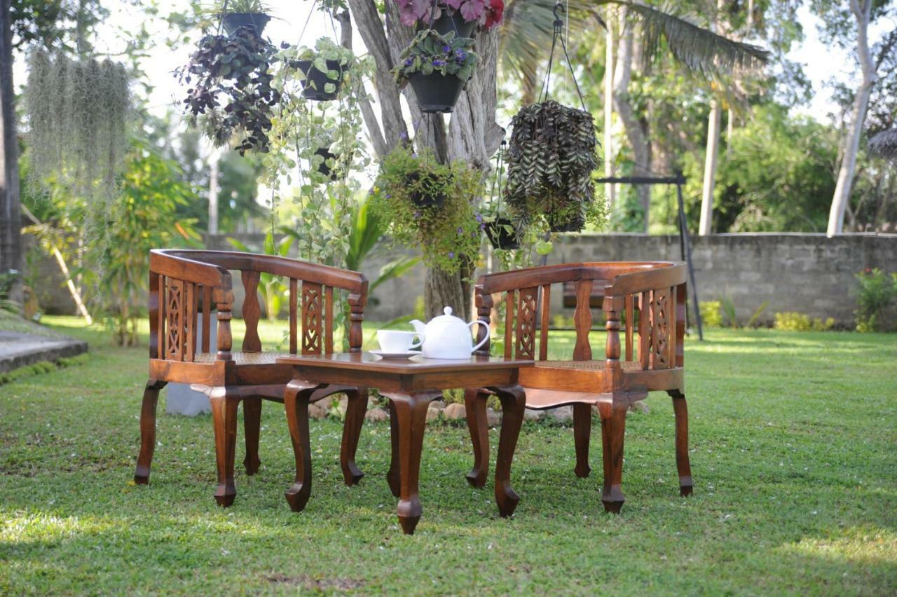 Tranquility Guest House Hikkaduwa Kültér fotó